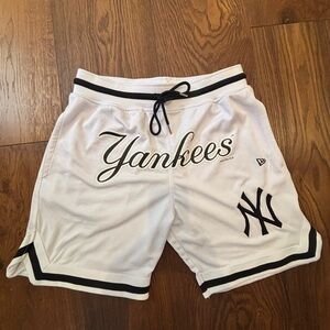 NY YANKEES Men's Shorts